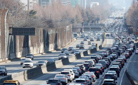 귀경길 정체 극심… 부산→서울 9시간 이상