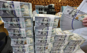 원/달러 환율, 기준금리 발표 앞두고 하락…1,424원대